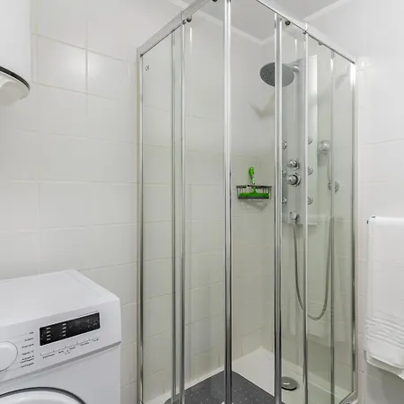 Renovated With Sunny Terrace And Ocean Views In Malibu Park Tenerife Apartmán