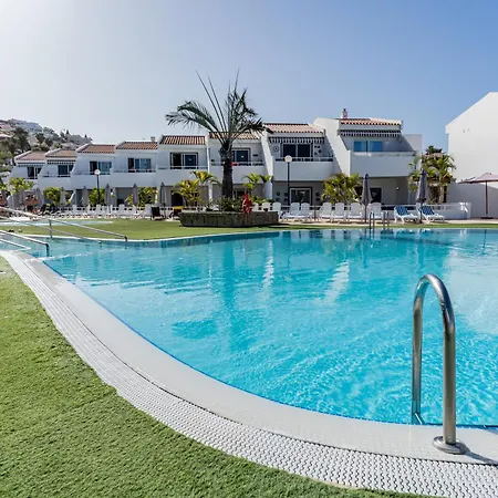 Renovated With Sunny Terrace And Ocean Views In Malibu Park Tenerife Costa Adeje