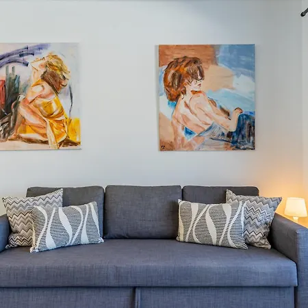 Apartment Renovated With Sunny Terrace And Ocean Views In Malibu Park Tenerife Costa Adeje (Tenerife)